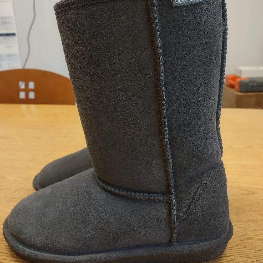 Bearpaw Emma short boots - Size 9 - Grey Fog